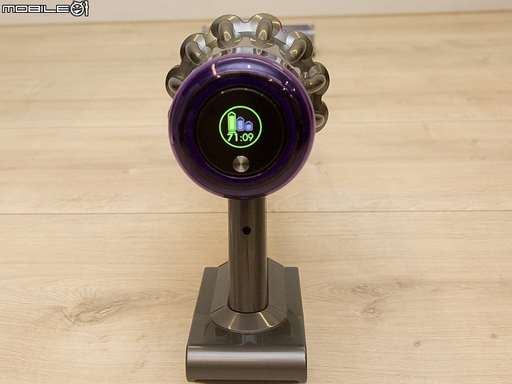 Dyson V11 吸力增強20% 全面清潔你的家 也跟Dyson V10比一比