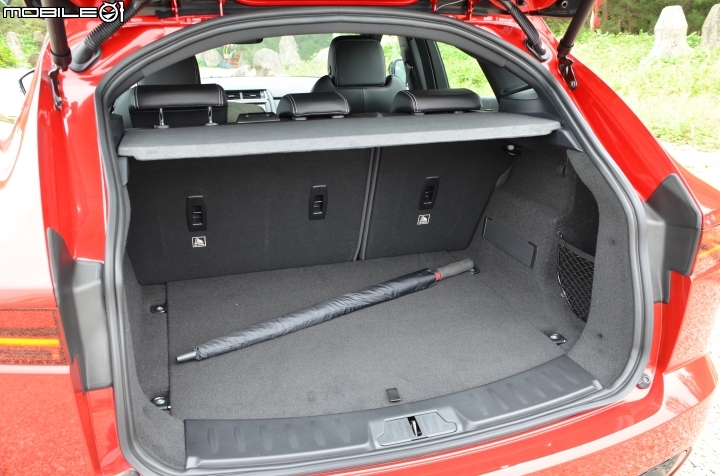 Jaguar E-PACE P250 R-Dynamic S試駕,獨具品味的優雅跑格休旅