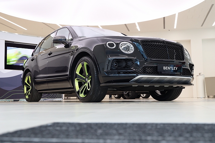 皮皮來看全臺唯一全亞洲也是唯一的賓利SUV賞車會， Bentley Bentayga Pikes Peak Limited Edition ！