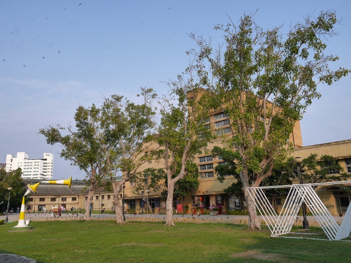 嘉義市 西區 嘉義文化創意產業園區 ― 從玉山高粱酒的故鄉到文化創意的基地