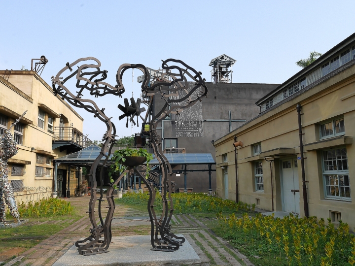嘉義市 西區 嘉義文化創意產業園區 ― 從玉山高粱酒的故鄉到文化創意的基地