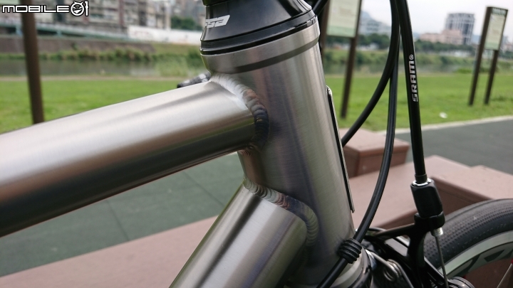 雲豹 Audax 鈦合金公路車開箱文