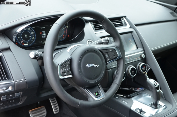 Jaguar E-PACE P250 R-Dynamic S試駕,獨具品味的優雅跑格休旅