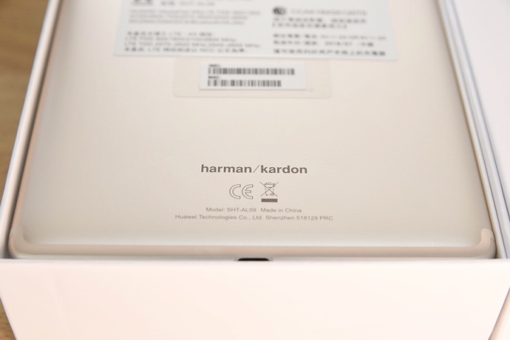 Huawei MediaPad M5 8.5 (4G/64G)+128G SD 使用7個多月分享