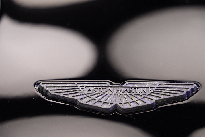 50 分之 1 限量成人玩具珍品! Aston Martin TAG 聯名限量版 DBS Superleggera 同場加映現身聞香記!