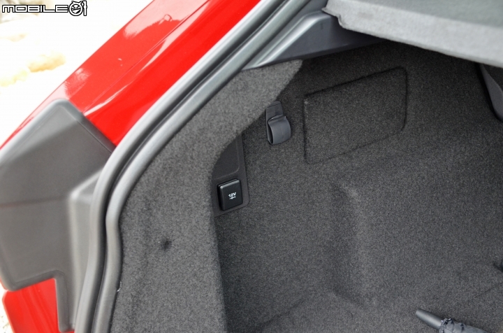 Jaguar E-PACE P250 R-Dynamic S試駕,獨具品味的優雅跑格休旅