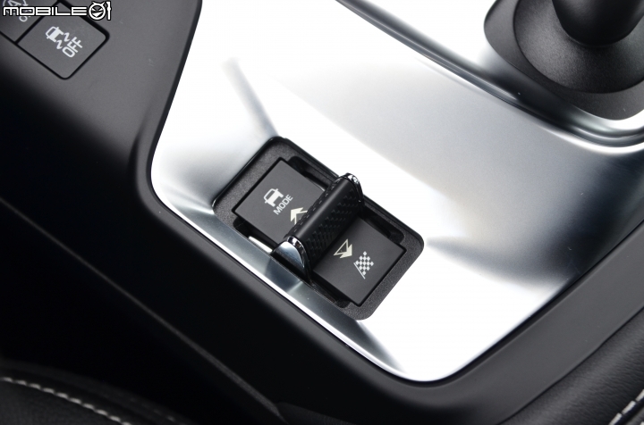 Jaguar E-PACE P250 R-Dynamic S試駕,獨具品味的優雅跑格休旅