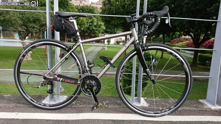 雲豹 Audax 鈦合金公路車開箱文