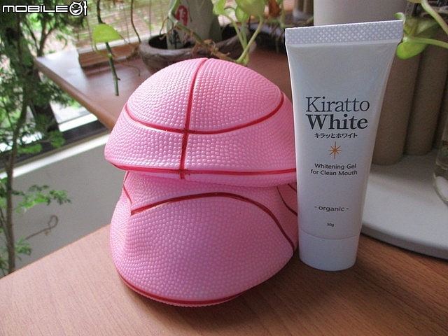 (開箱體驗)日本人氣商品【"Kiratto White 極致美齒亮白牙膏"】,讓你我享有口齒清新與亮白!