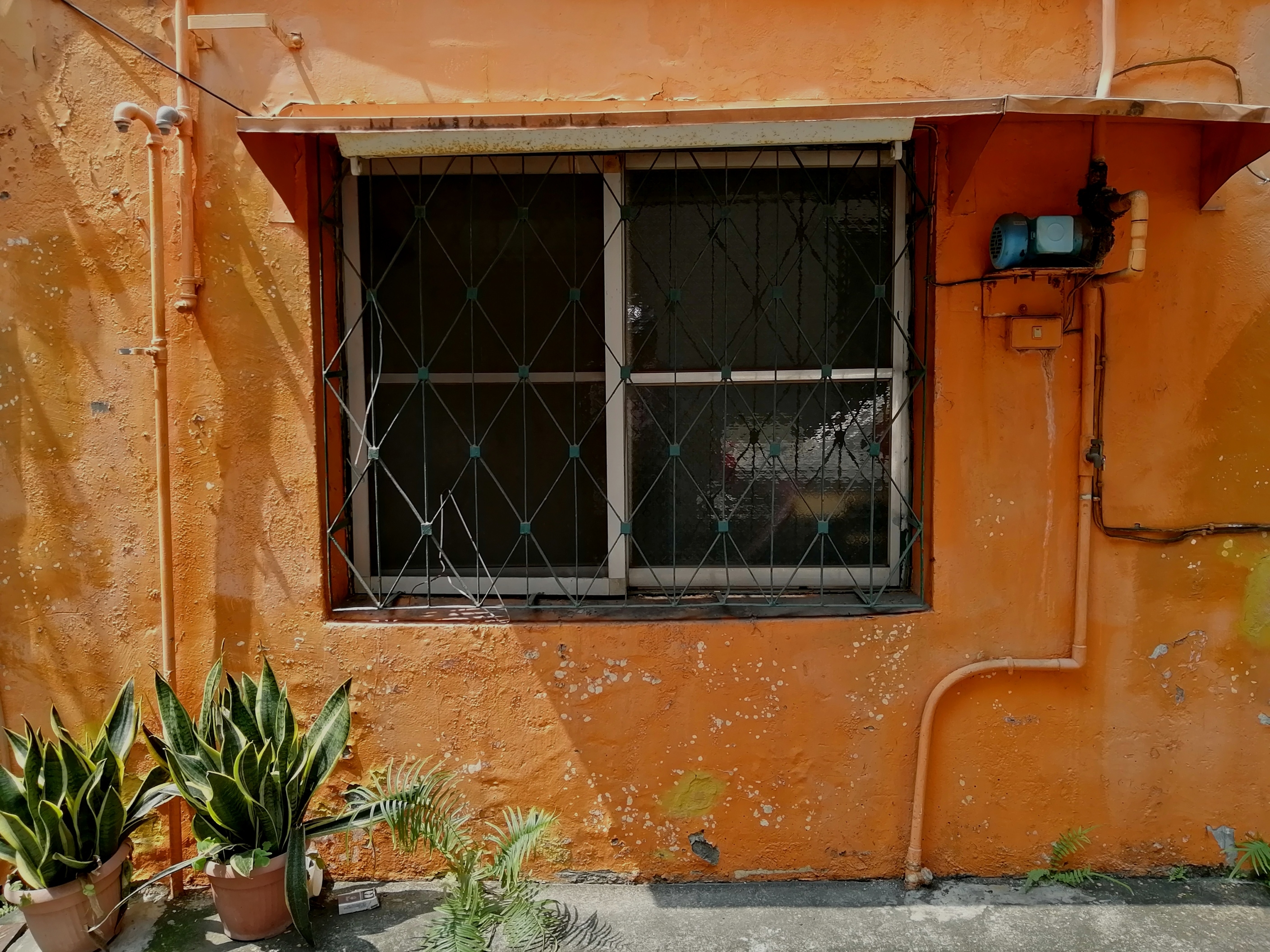 為自拍而生的萬元中階機-- HUAWEI nova 4e