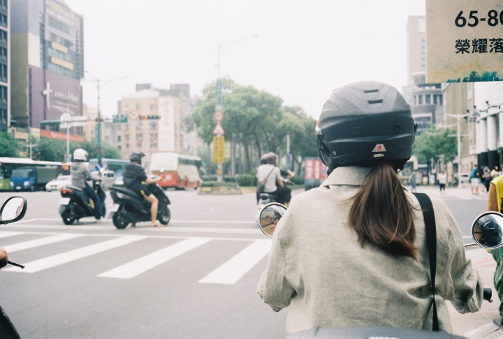 [Yashica M-II]磚頭砸下都是大大興隆的同安人[Kodak 200]