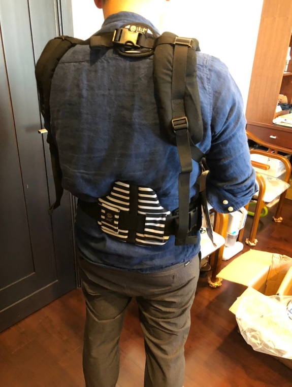 lillebaby 4季款包覆揹巾簡易心得分享