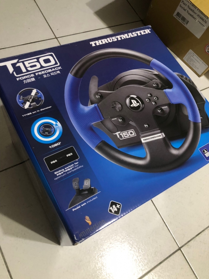 遲來的BenQ EX3203R開箱(附動力賽車方向盤)