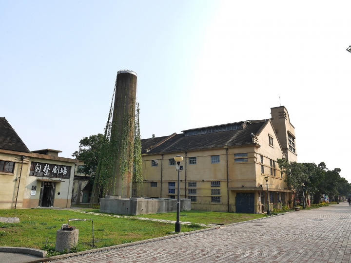 嘉義市 西區 嘉義文化創意產業園區 ― 從玉山高粱酒的故鄉到文化創意的基地
