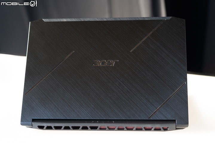 Acer Nitro 7 與 Nitro 5 登場 高 CP 電競筆電再進化！