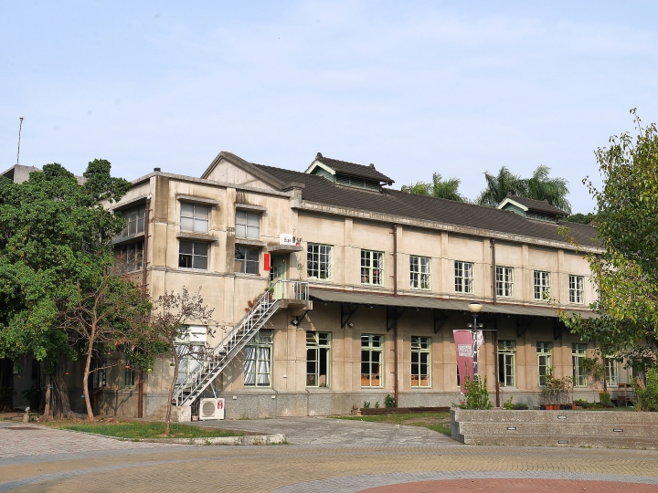 嘉義市 西區 嘉義文化創意產業園區 ― 從玉山高粱酒的故鄉到文化創意的基地