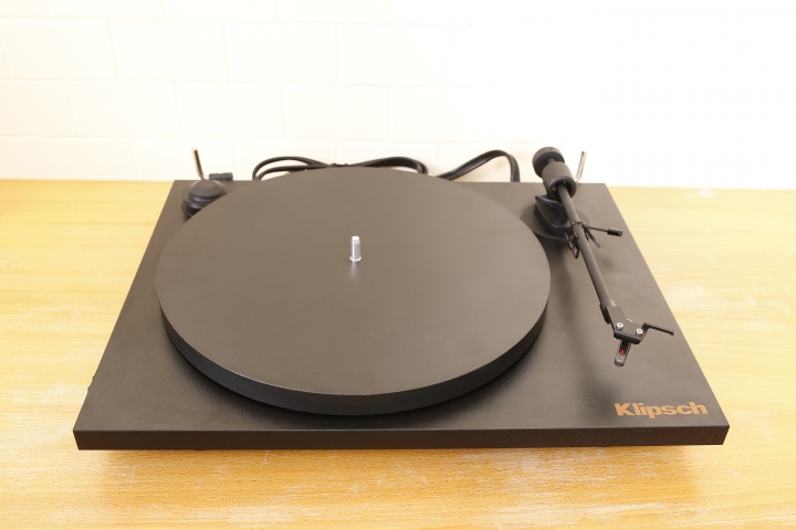 便宜但卻很高級的入門黑膠唱盤 Klipsch Primary by Pro-Ject