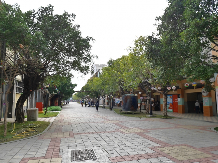 嘉義市 西區 嘉義文化創意產業園區 ― 從玉山高粱酒的故鄉到文化創意的基地