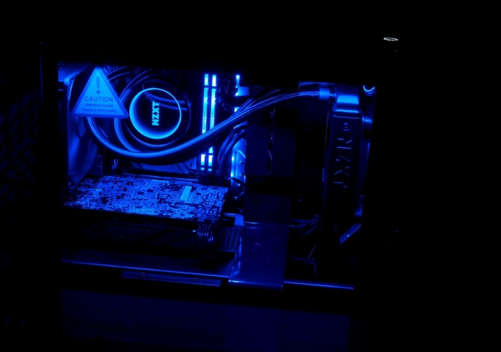 水冷小鋼炮 Gigabyte Z390 I AORUS PRO WIFI 組裝開箱
