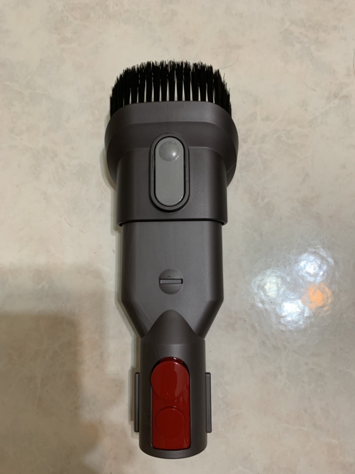 《Dyson V11™無線吸塵器》試用心得【Dyson讓我改變清潔習慣,效率大幅提升,徹底翻轉我的居家生活!】