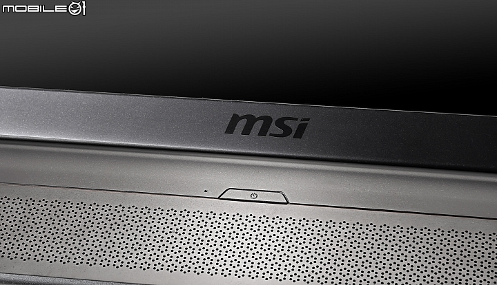 MSI GS75 Stealth 8SG 薄型強悍的龍魂之心