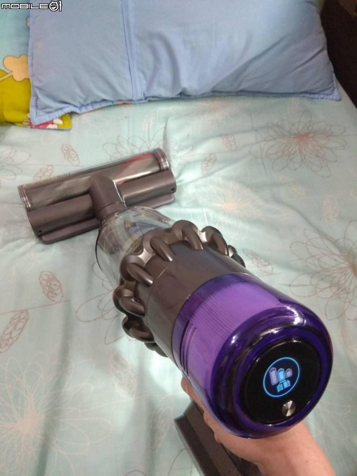 《Dyson V11™無線吸塵器》試用心得(總算打完了)