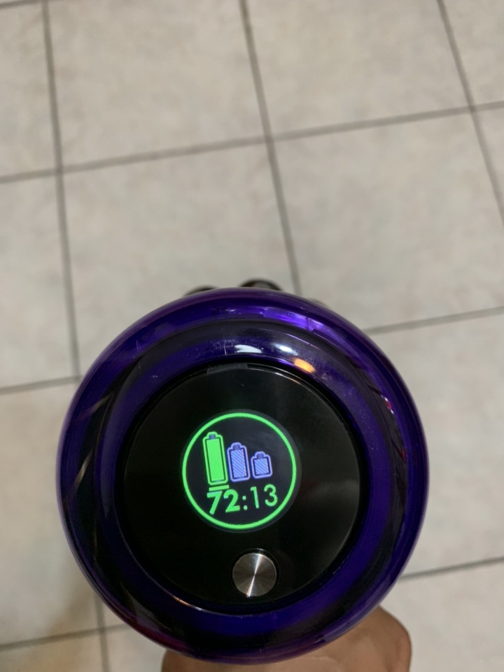 《Dyson V11™無線吸塵器》試用心得【Dyson讓我改變清潔習慣,效率大幅提升,徹底翻轉我的居家生活!】