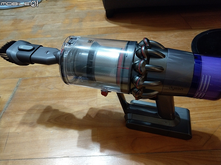 《Dyson V11™無線吸塵器》試用心得