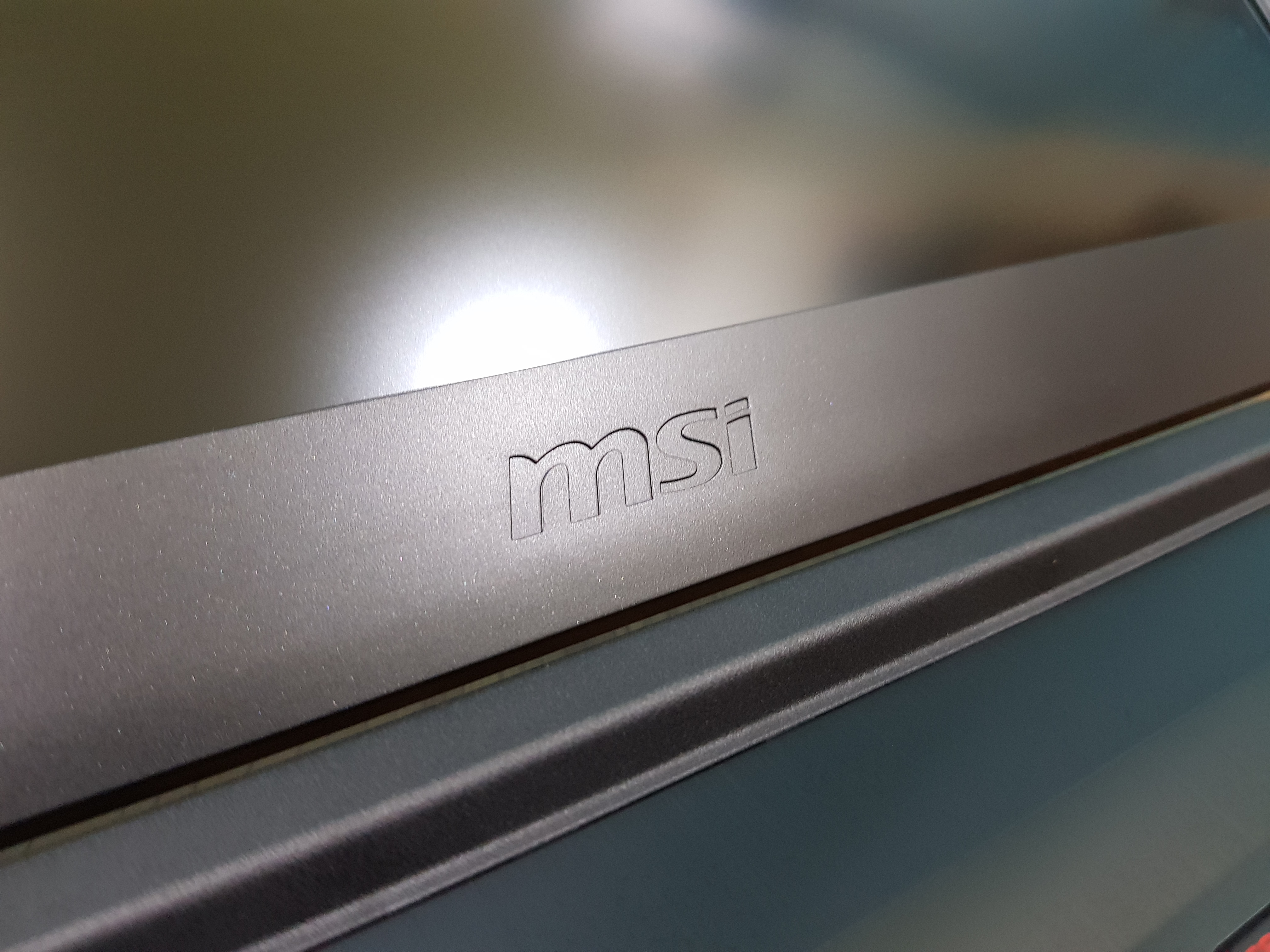 【小宅開箱】MSI GF63 9SC "第九代"CPU降臨,臣服於我腳下,價格唯我獨尊