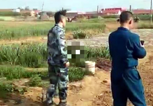 影片曝光!中國再傳軍機墜落高樓旁炸出大火球