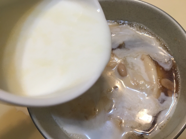 不小心發明了一種全新豆花吃法,好好吃怎麼辦?