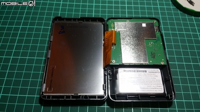 Garmin nuvi 255w 電池更換DIY,觸控螢幕失效故障排除