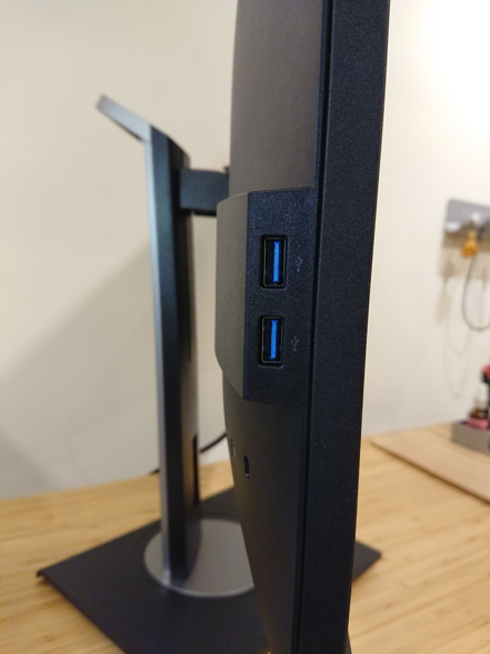 ViewSonic VG2755-2K多角度旋轉顯示器開箱