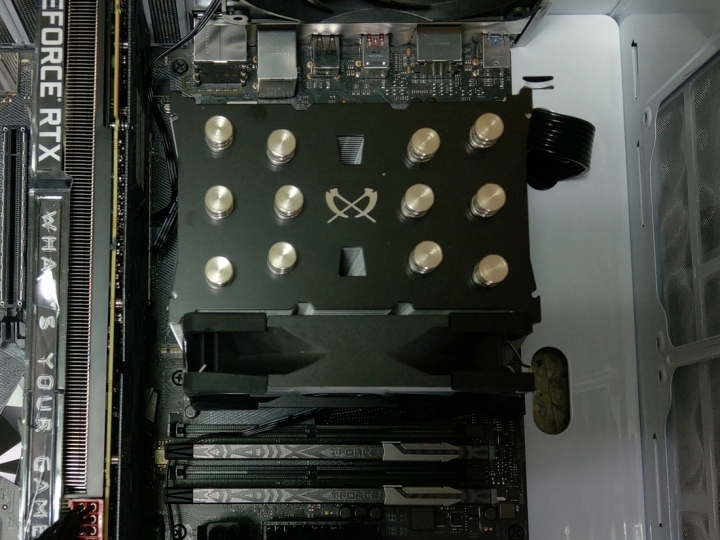 AMD Ryzen超頻使用的最佳散熱解決方案,Scythe鐮刀無限五RGB黑化版 開箱測試分享