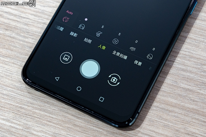 華碩ZenFone 6揭曉:旗艦混搭中階好料、驚喜處在翻轉雙鏡
