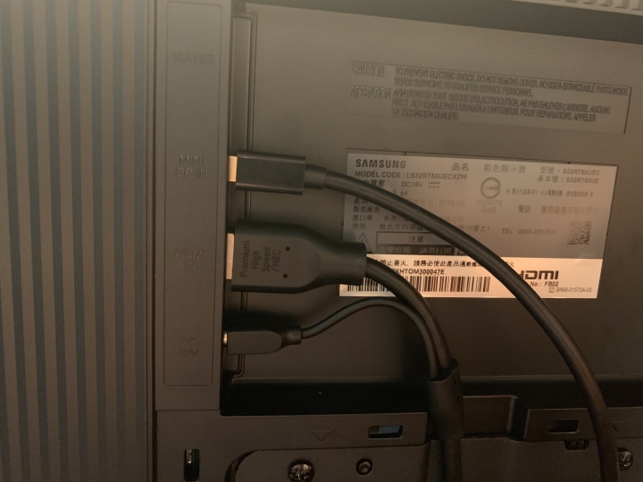 Samsung Space Monitor S32R750UEC 開箱文、使用分享