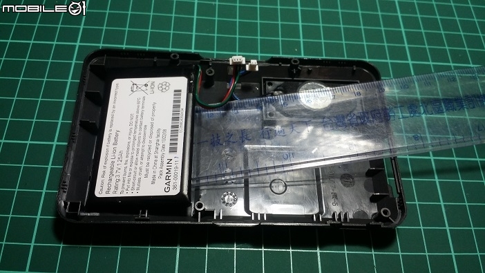 Garmin nuvi 255w 電池更換DIY,觸控螢幕失效故障排除