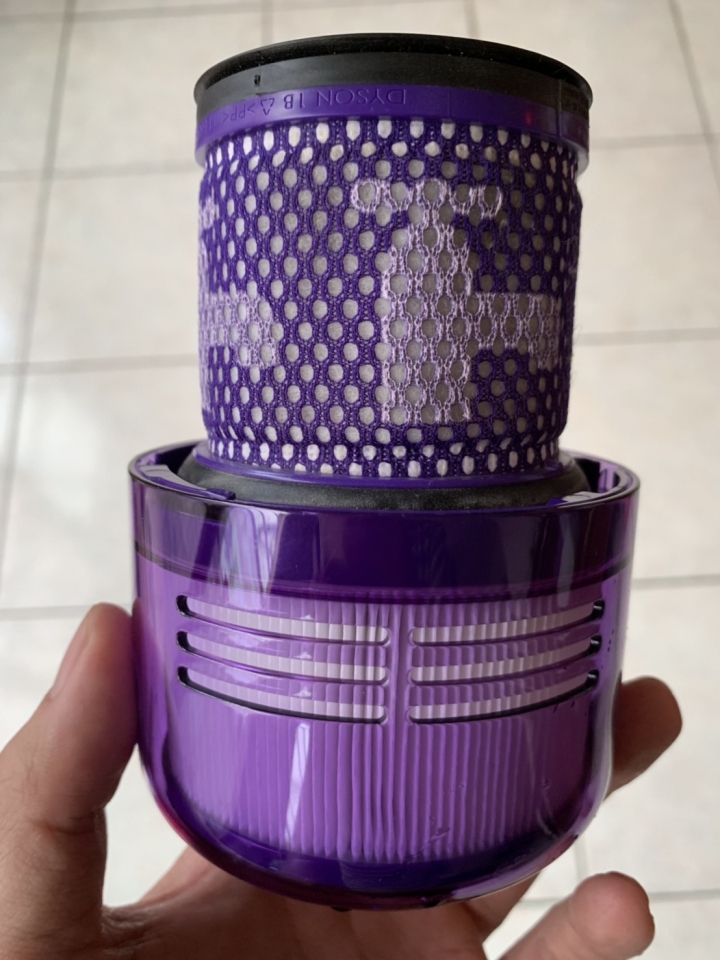 《Dyson V11™無線吸塵器》試用心得【Dyson讓我改變清潔習慣,效率大幅提升,徹底翻轉我的居家生活!】