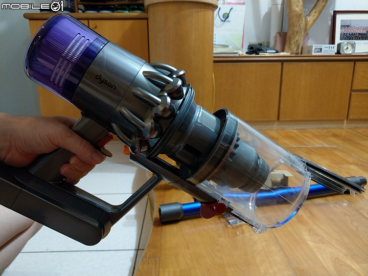 《Dyson V11™無線吸塵器》試用心得