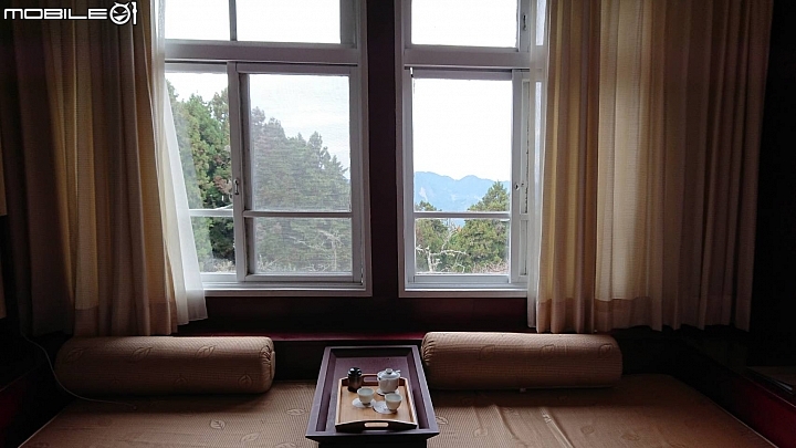 我住在台灣總督的房間。阿里山賓館與健行