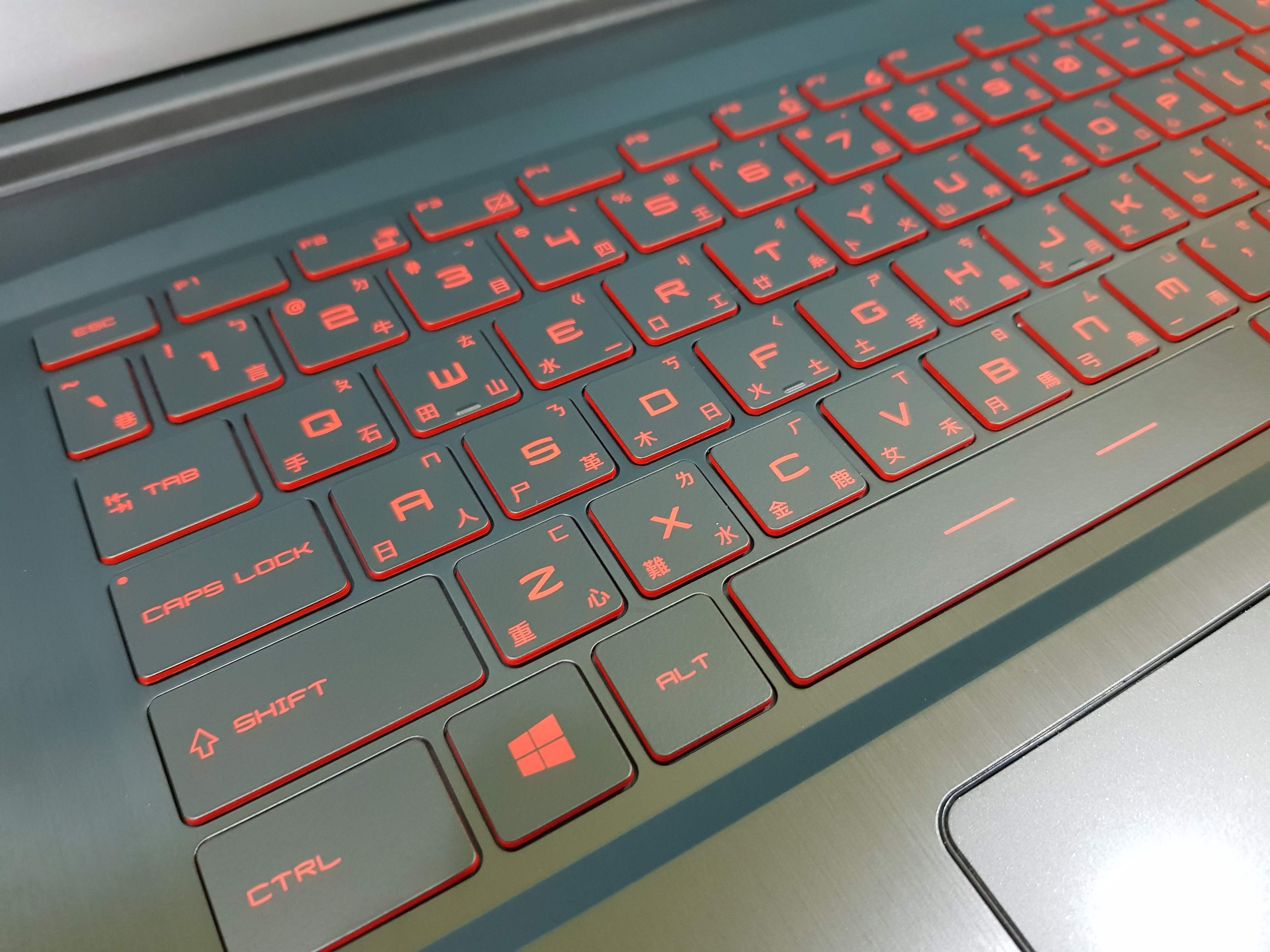 【小宅開箱】MSI GF63 9SC "第九代"CPU降臨,臣服於我腳下,價格唯我獨尊