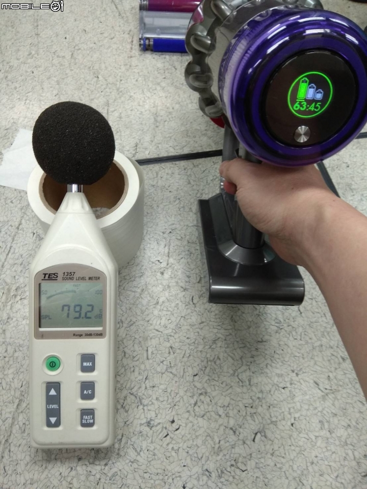 《Dyson V11™無線吸塵器》試用心得(總算打完了)