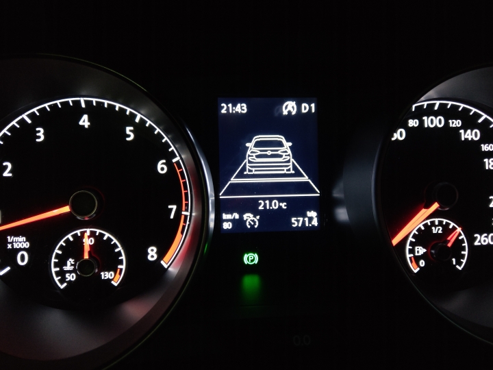 volkswagen sportsvan 與IQ drive沒有距離 升級車道維持系統 ACC巡航 原廠盲點偵測及後方車流警示 數字型胎壓