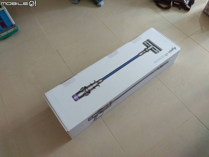 《Dyson V11™無線吸塵器》試用心得(總算打完了)