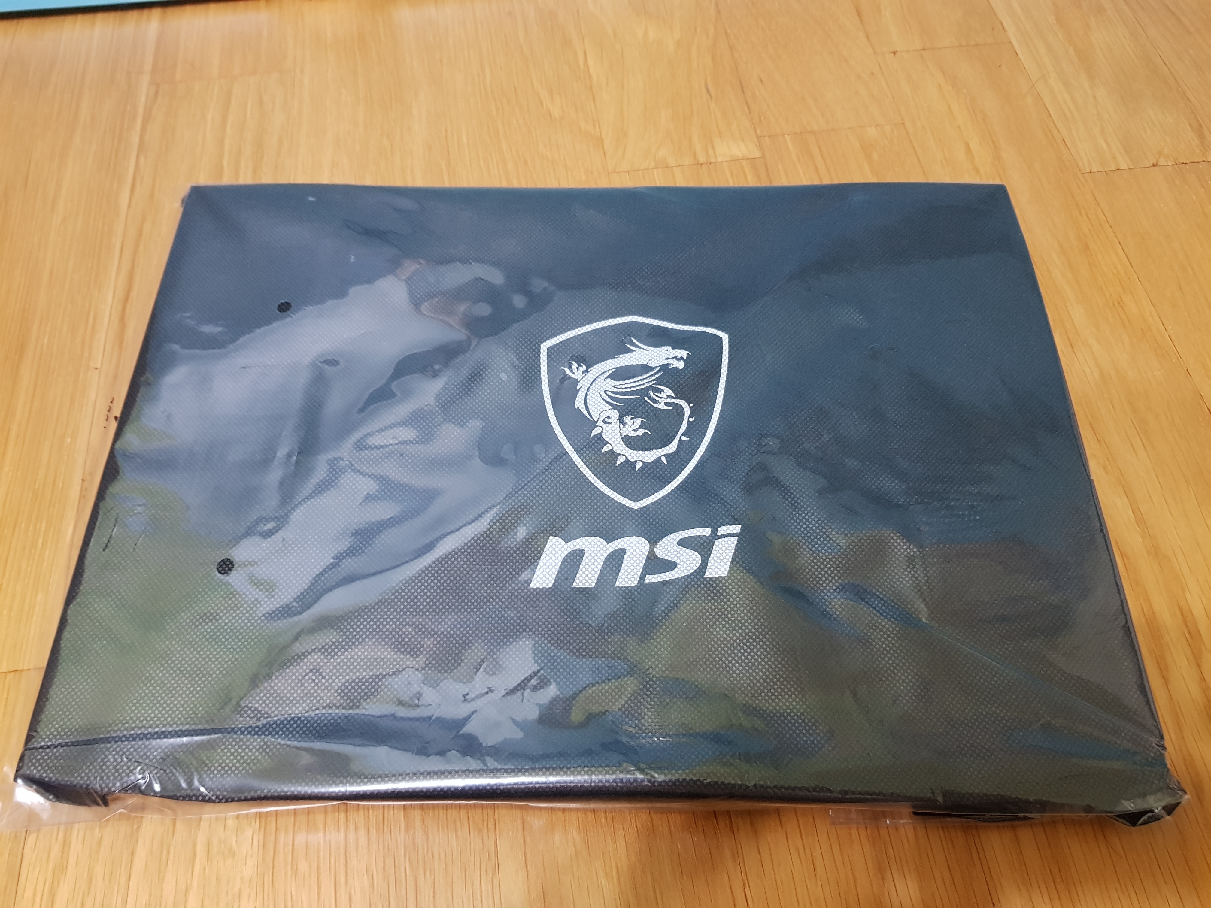 【小宅開箱】MSI GF63 9SC "第九代"CPU降臨,臣服於我腳下,價格唯我獨尊