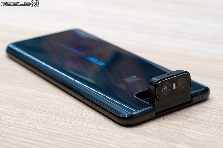 華碩ZenFone 6揭曉:旗艦混搭中階好料、驚喜處在翻轉雙鏡