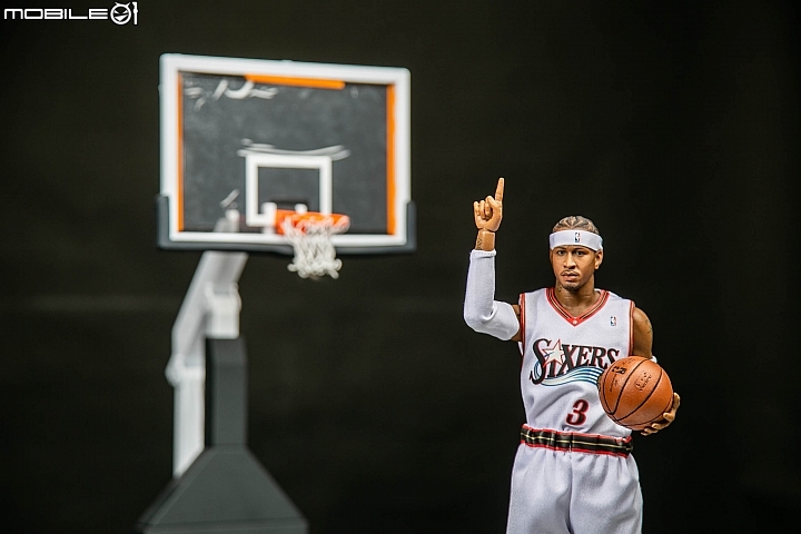 NBA戰神開箱 ENTERBAY Allen Iverson 1/6公仔開箱分享