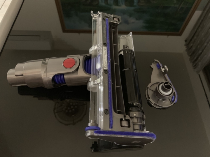 《Dyson V11™無線吸塵器》試用心得【Dyson讓我改變清潔習慣,效率大幅提升,徹底翻轉我的居家生活!】