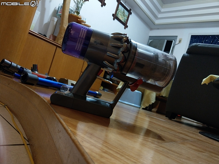《Dyson V11™無線吸塵器》試用心得