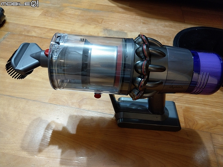 《Dyson V11™無線吸塵器》試用心得